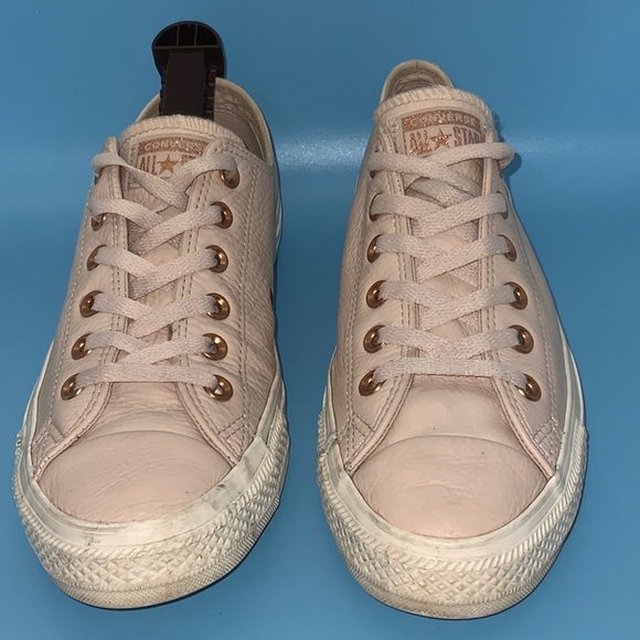 pastel rose converse